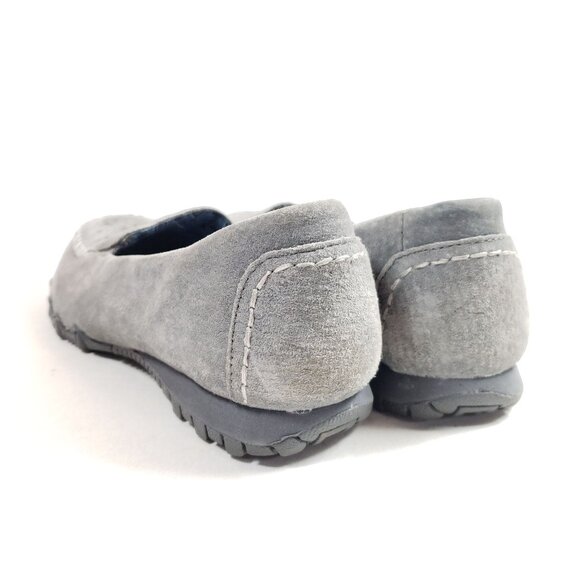 Skechers Womens Size 6 Relaxed Fit Gray Suede Slip-On Loafers Casual Shoes - Picture 5 of 9
